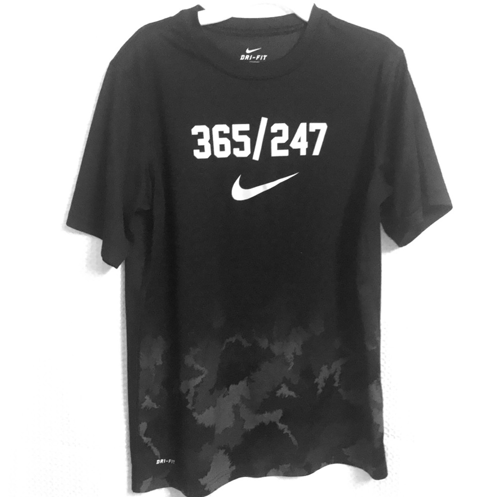 Nike Dri-fit t shirt